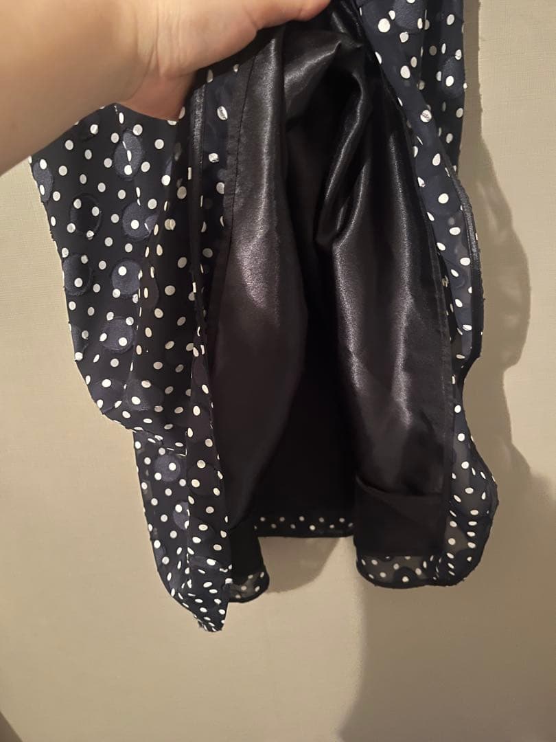 美品✨ 定価66,000円　TOBECHICドット柄フリルロングワンピース42