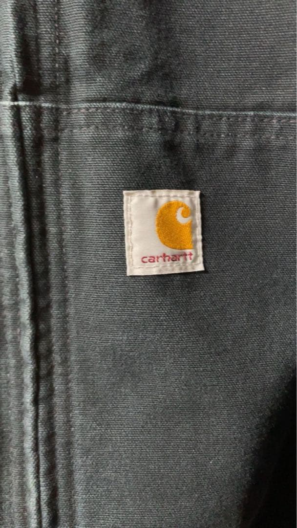 ゆっきー　Carhartt アクティブジャケット