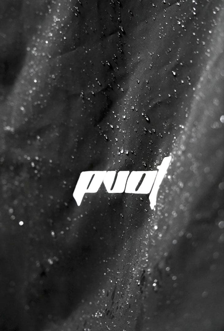 PVOT(ピボット) 黒　ナイロンパンツ