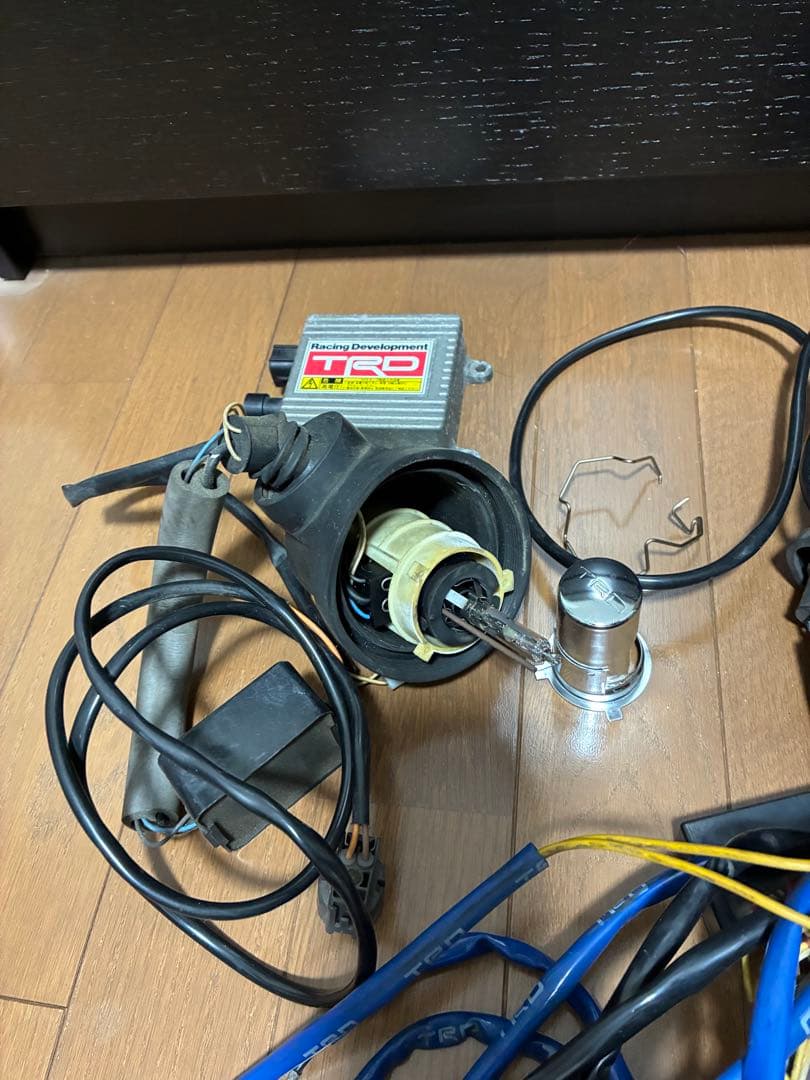 TRD HID ヘッドライト キットH4