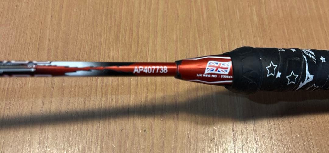 レア★apacs バドミントンラケット