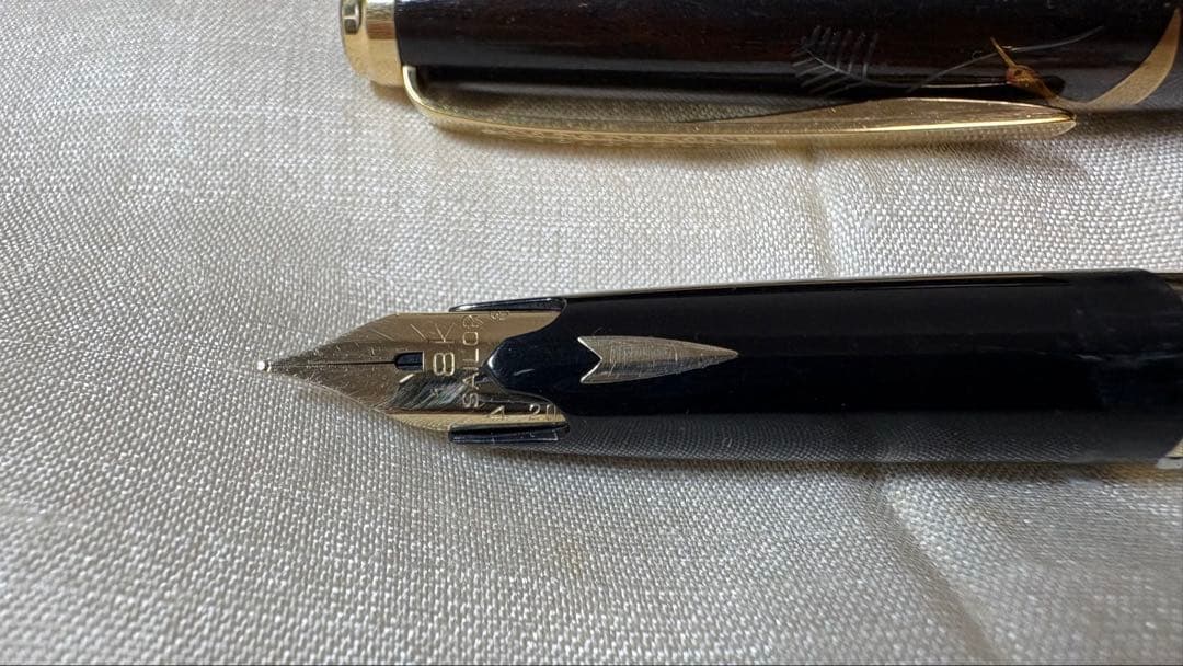 シ*ウ様 【希少・18金】セーラー 万年筆 蒔絵 鶴 松 18K刻印 ヴィンテー