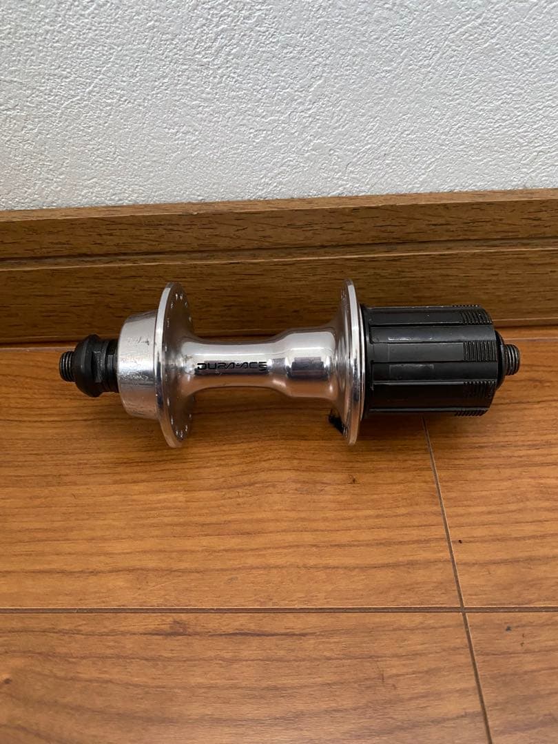 DURA-ACE ハブ F/7400,R/7403