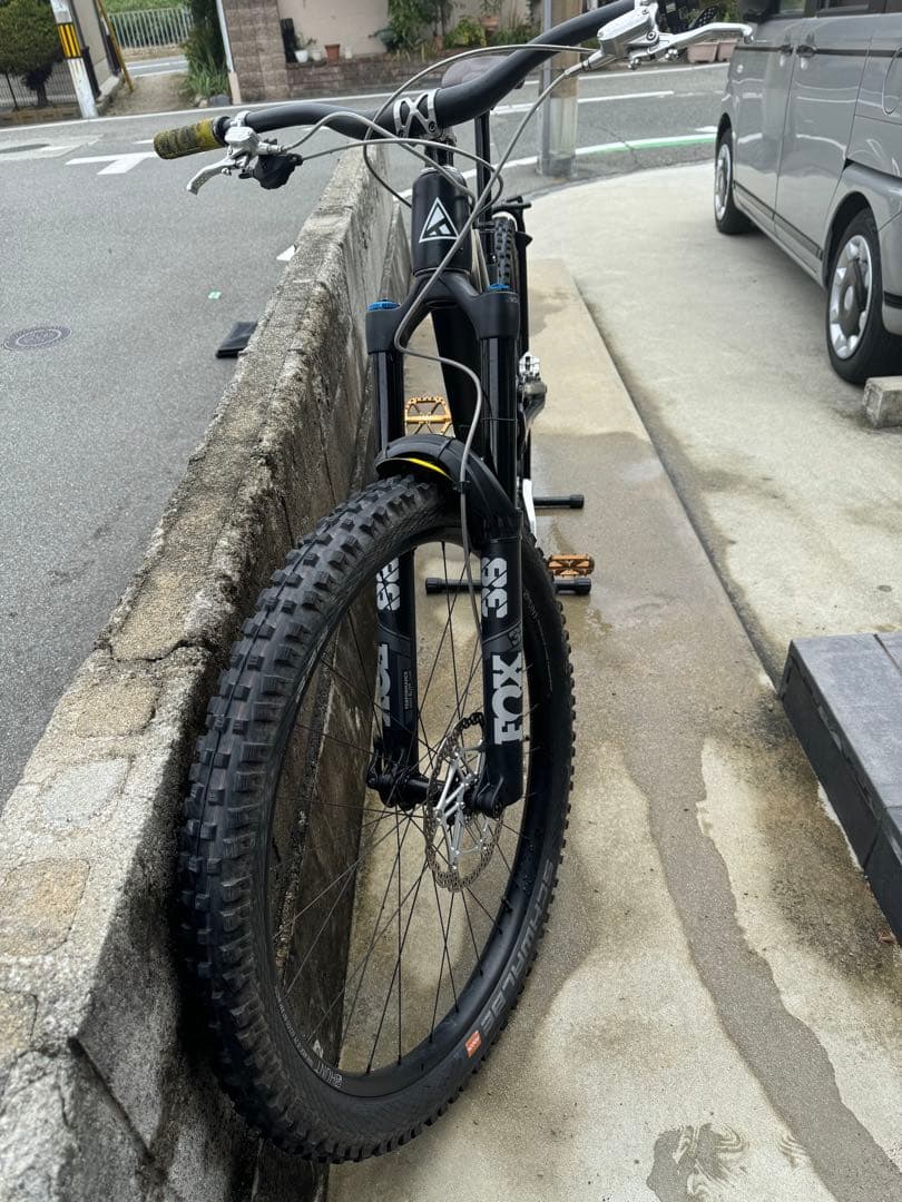 Forbidden bike Dreadnought Mサイズ完成車