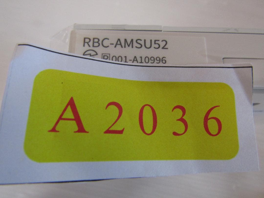 A2036 TOSHIBA エアコン用リモコン RBC-AMSU52