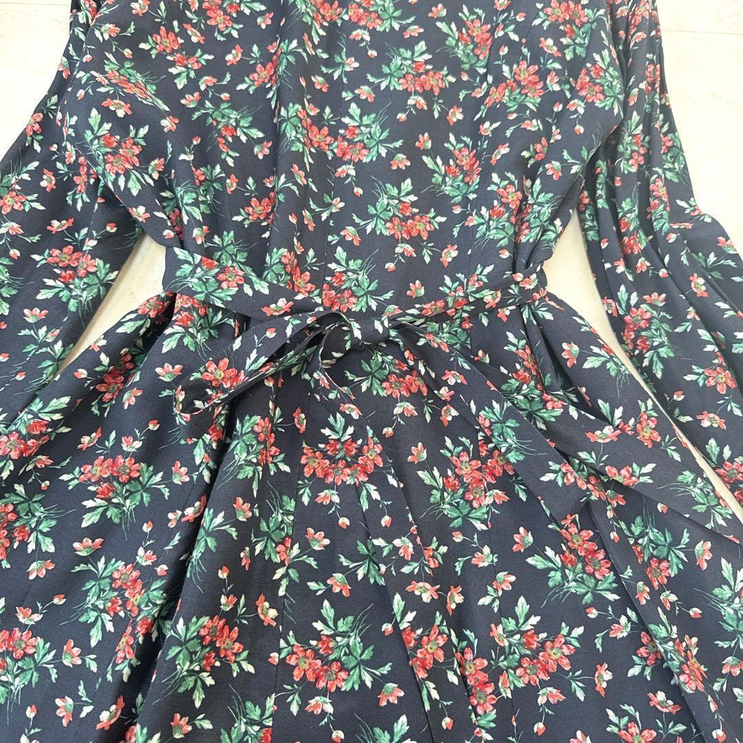 美品⭐︎Laura Ashley 花柄フレアワンピース　マキシ丈　ネイビー　9号