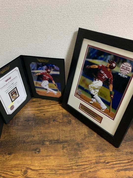 元楽天イーグルス　フェルナンド選手直筆サイン