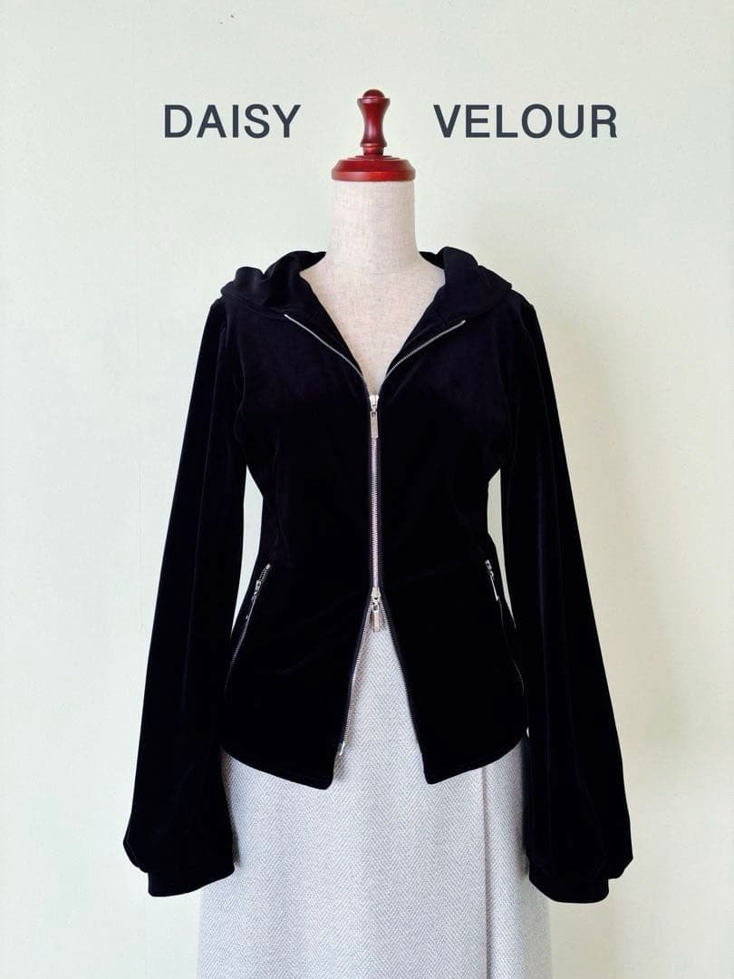 DAISY VELOUR ブラックパーカー　（美品）　FOXEY ベロア