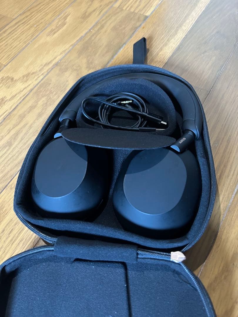 【美品】SONY WH-1000XM5 ヘッドホン カバー付き