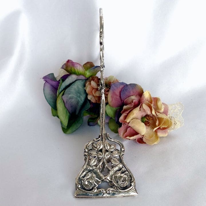 ドイツ製 ヒルデスハイムローズ 美しい薔薇のデザートトング 銀800製 美品