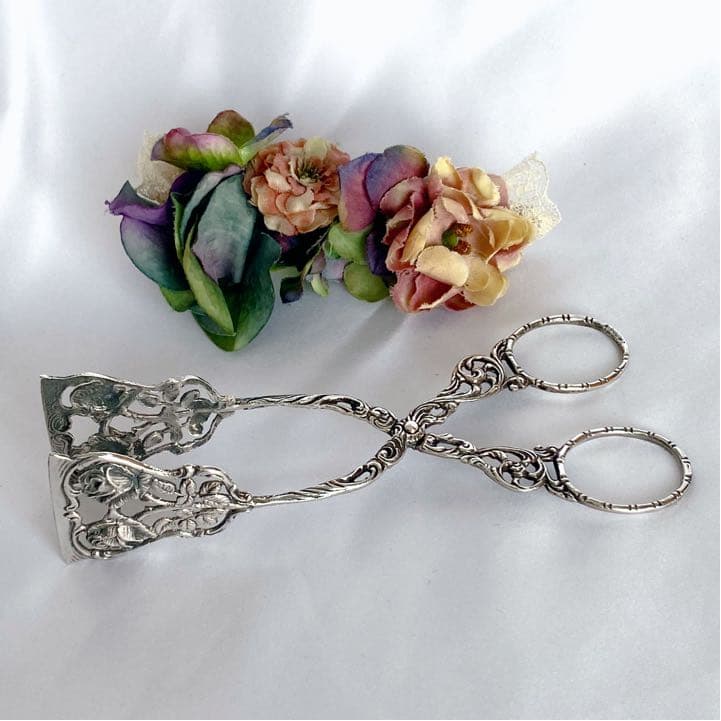 ドイツ製 ヒルデスハイムローズ 美しい薔薇のデザートトング 銀800製 美品