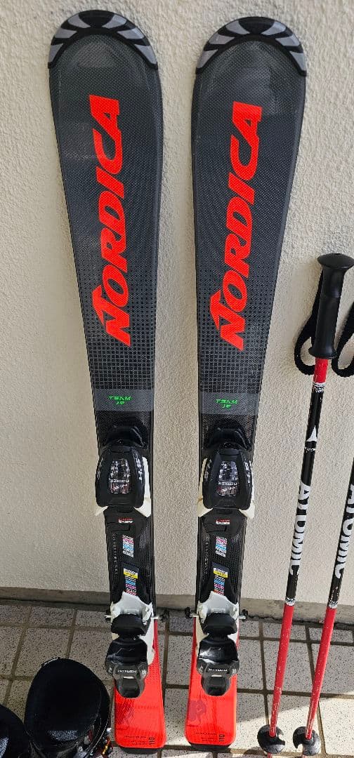 Nordica スキーセット 黒/赤