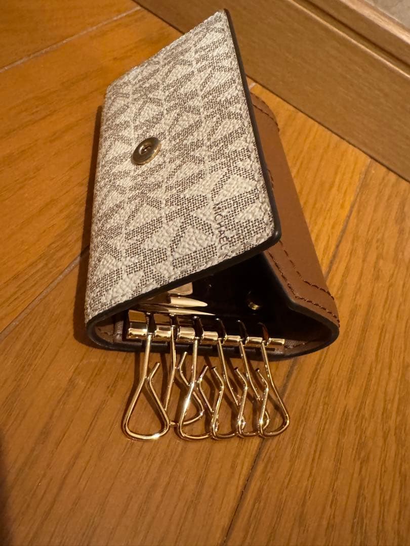 T*T様 新品未使用　マイケルコース　キーケース　MICHAEL KORS