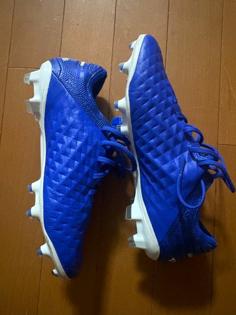 サッカースパイクNIKEティエンポレジェンド8