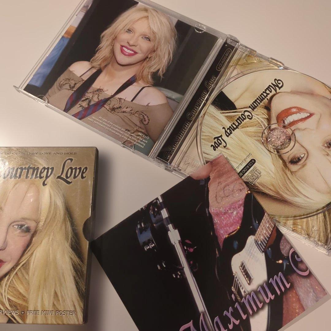 CourtneyLove　コートニー・ラブ