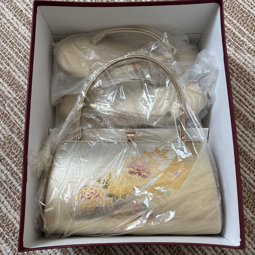 春きち 金色 花柄刺繍 和装用ハンドバッグ 箱入り