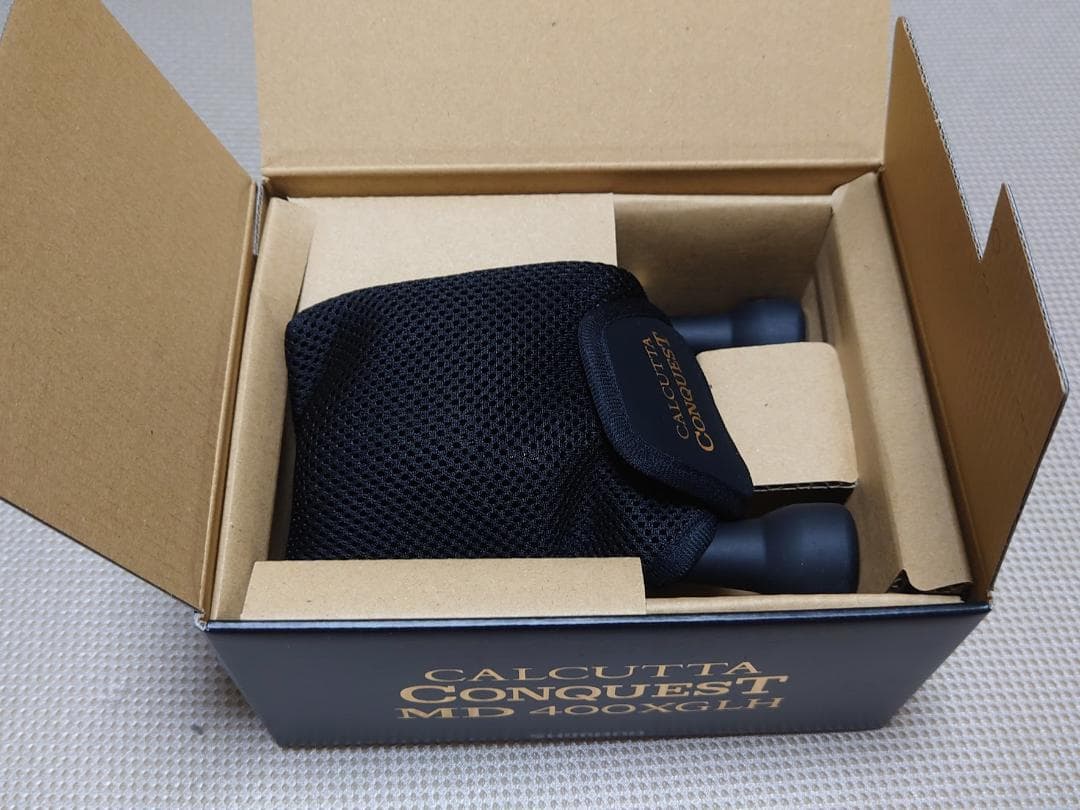 シマノ 23 カルカッタコンクエストMD400XGLH 右ハンドル 新品未使用