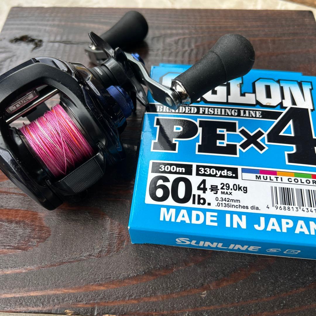 【美品】ダイワ ソルティスト TW150XH 右ハンドル PEライン付き