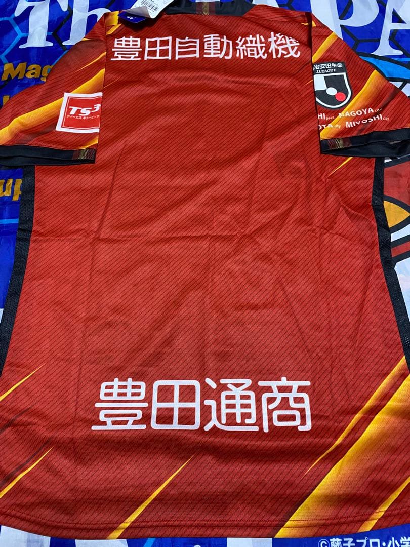 名古屋グランパス　オーセンティック　ユニフォーム