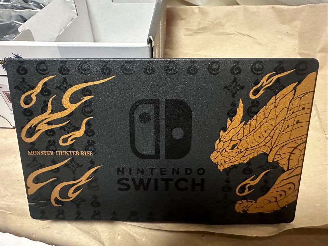 Nintendo Switch モンハンライズ スペシャルエディション 本体のみ