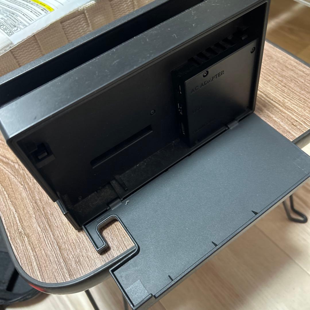 【中古品格安】Nintendo Switch 本体 付属品込