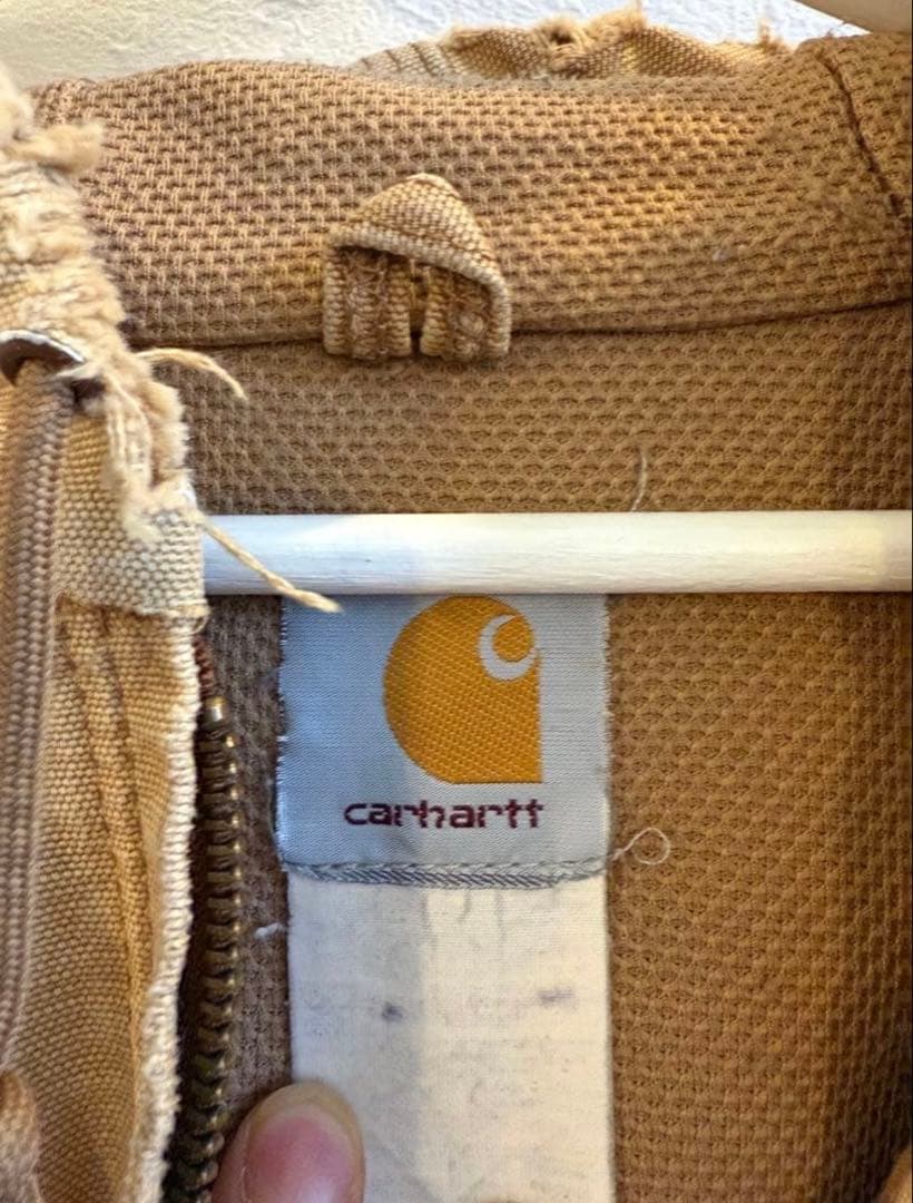 Carhartt アクティブジャケット　L