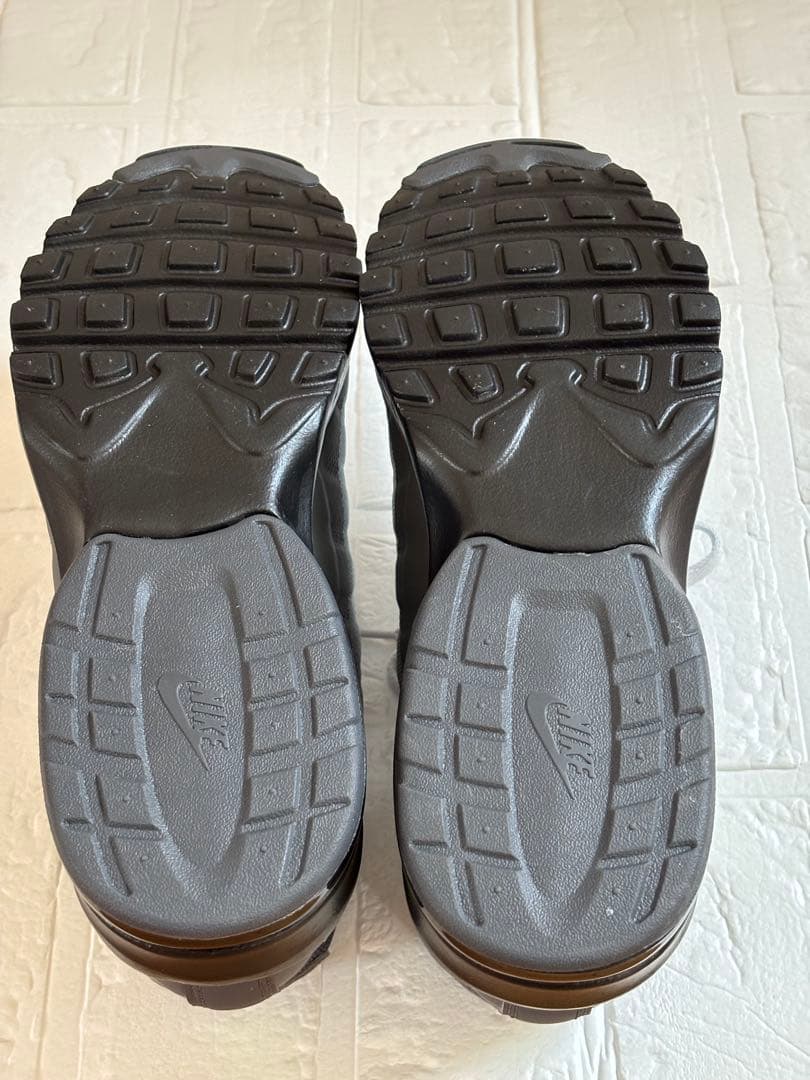 【新品未使用】NIKEナイキエアマックス　インビガー
