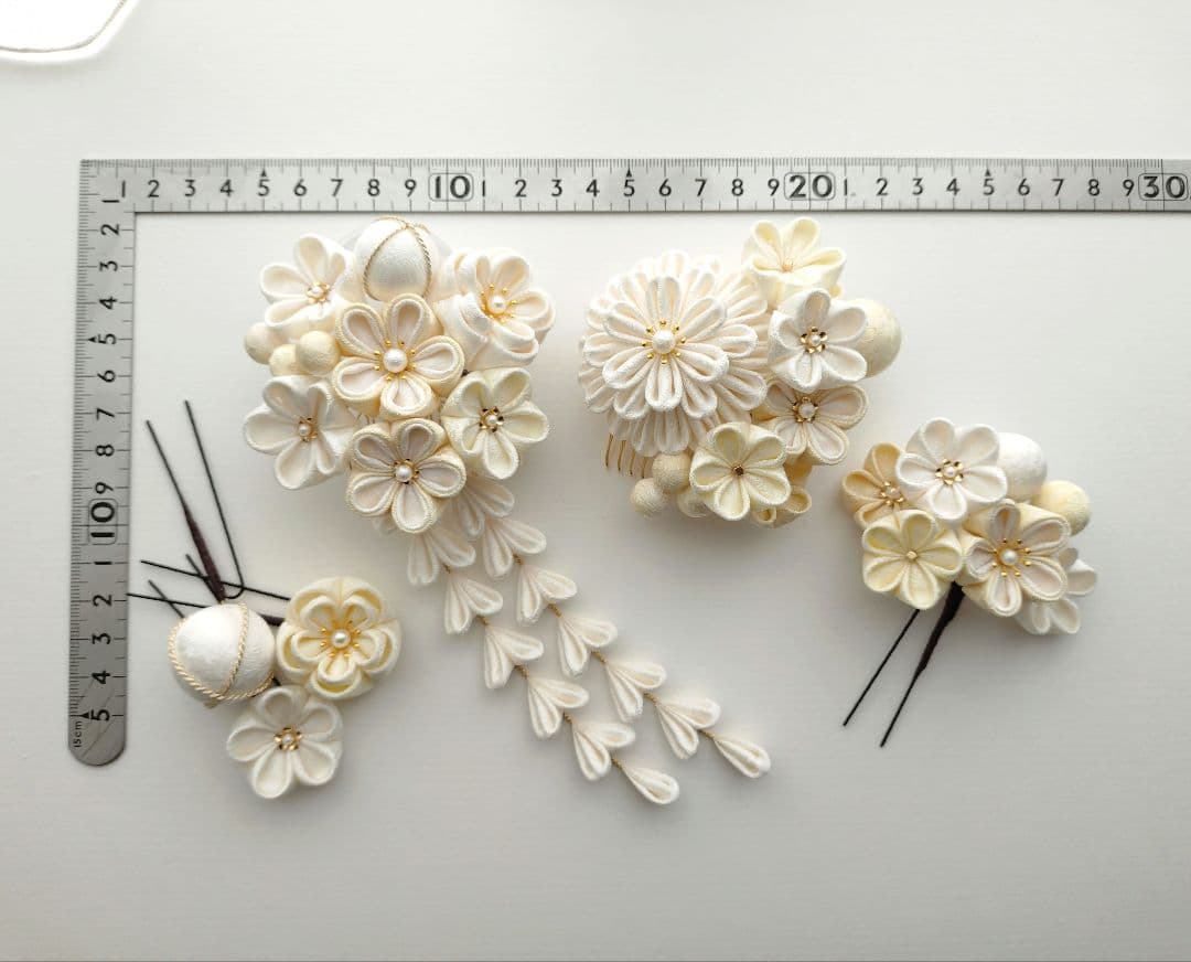 .*＊ Order ＊*.　　つまみ細工髪飾り　6点セット
