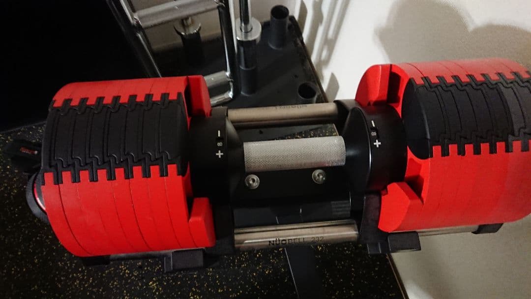 【引き取り限定】　NUO フレックスベル 可変式ダンベル 32kg 2キロ刻み
