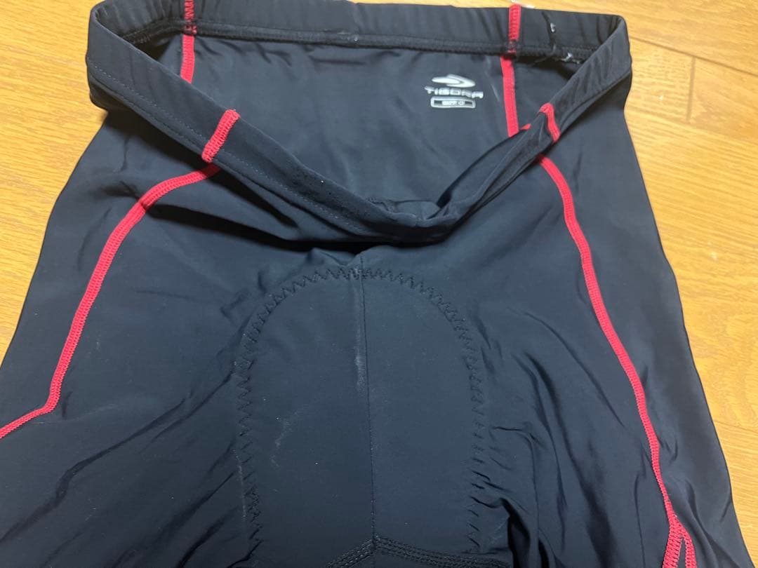 サイクリング男性用 CANNONDALE 他ウェアセット＋収納バック＋小物