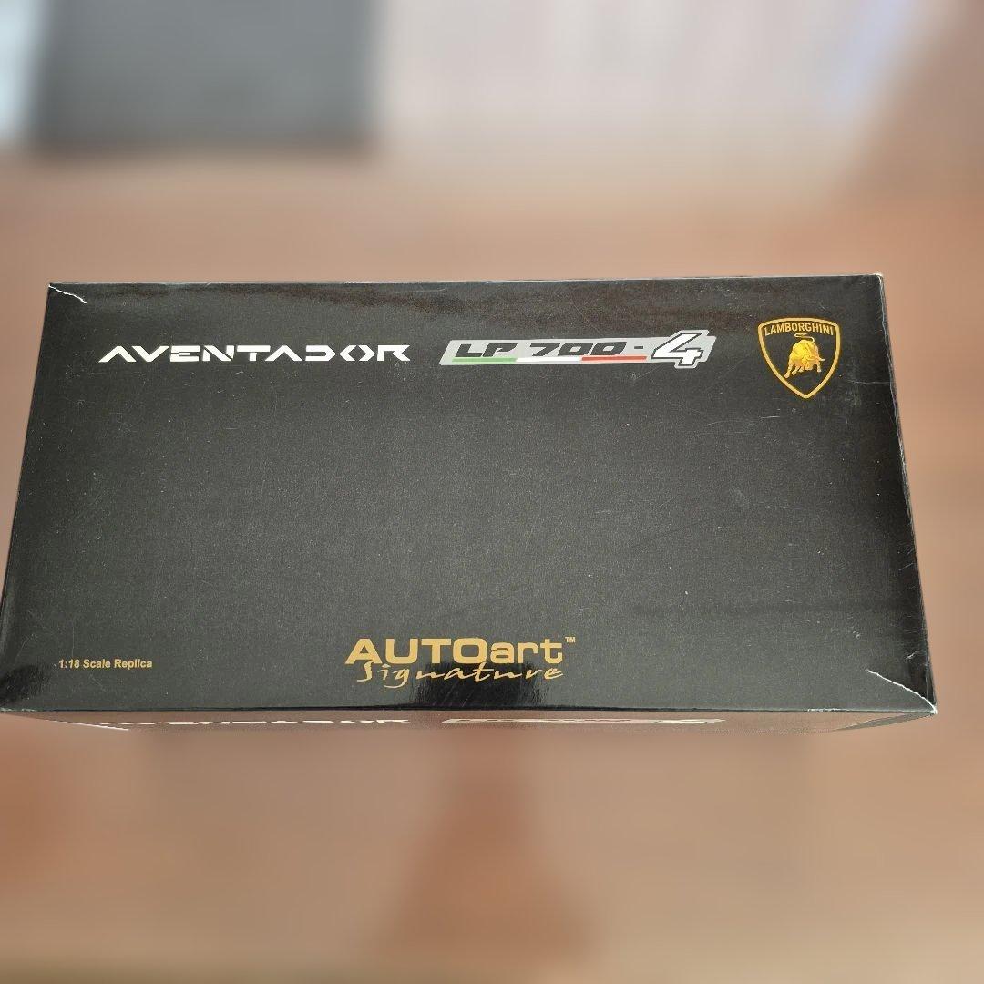 ミニカー AUTOart 1/18 Lamborghini Aventador