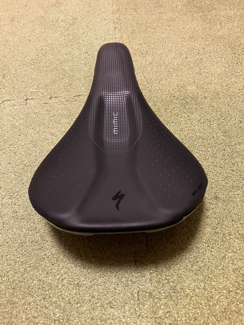 みかん　Specialized PHENOM mimic comp