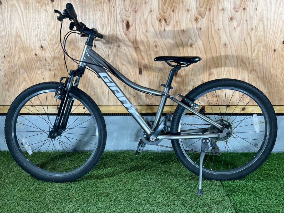 billy brown GIANT XTC jr 24インチ 外装7段ギア