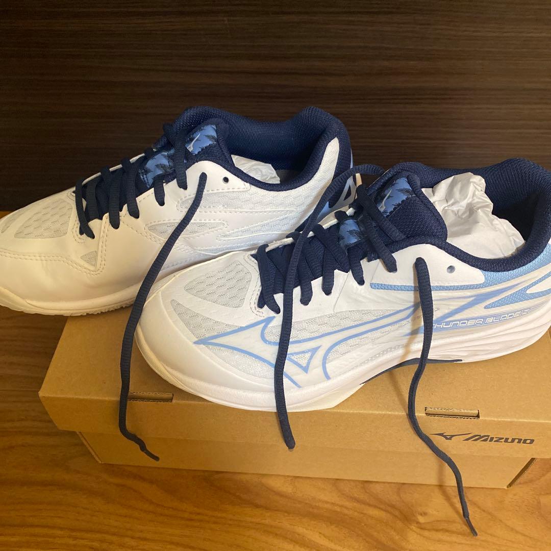 ミズノ MIZUNOレディース　バレーボールシューズ
