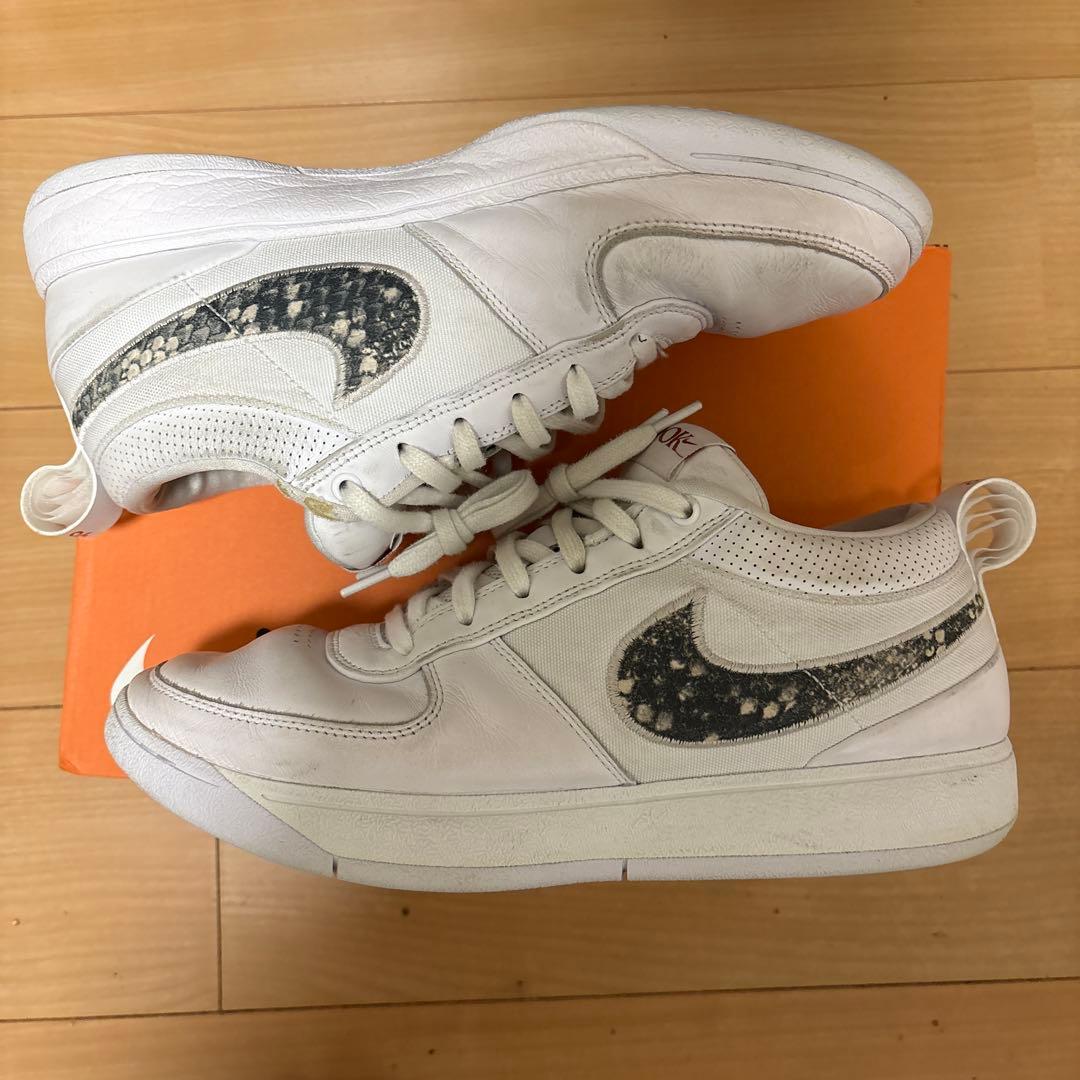 Nike Book1 ラトルスネーク