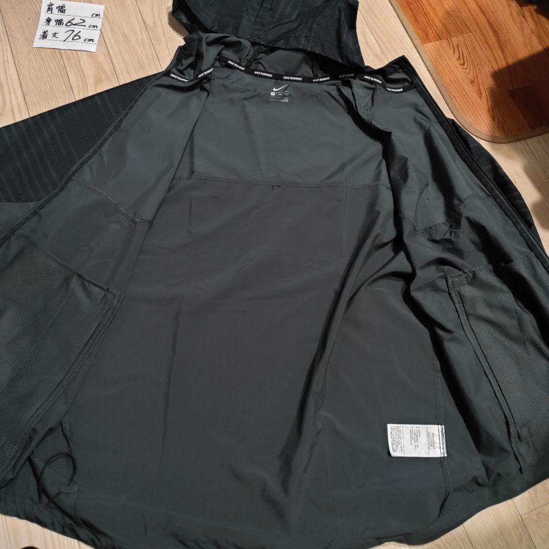 ナイキランニング　NIKERUNNING　トラックジャケット　ランニングウェア
