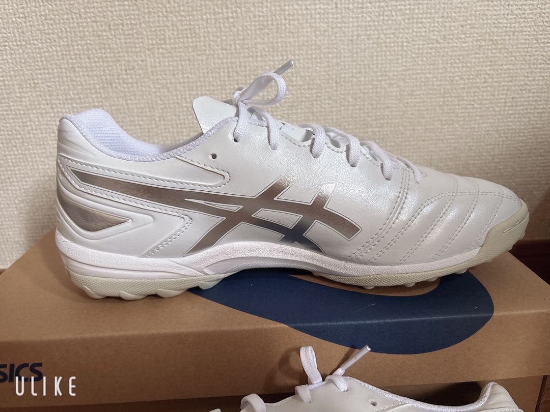 asics DS LIGHT トレーニングシューズ ホワイト/シルバー 合成皮革