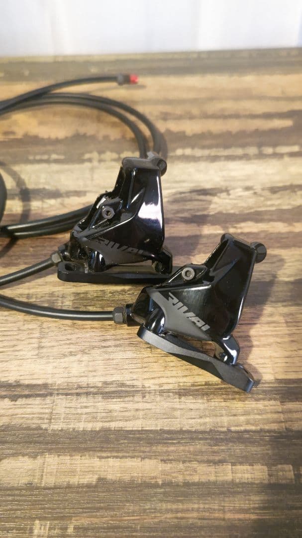 SRAM RIVAL eTap AXS 12速