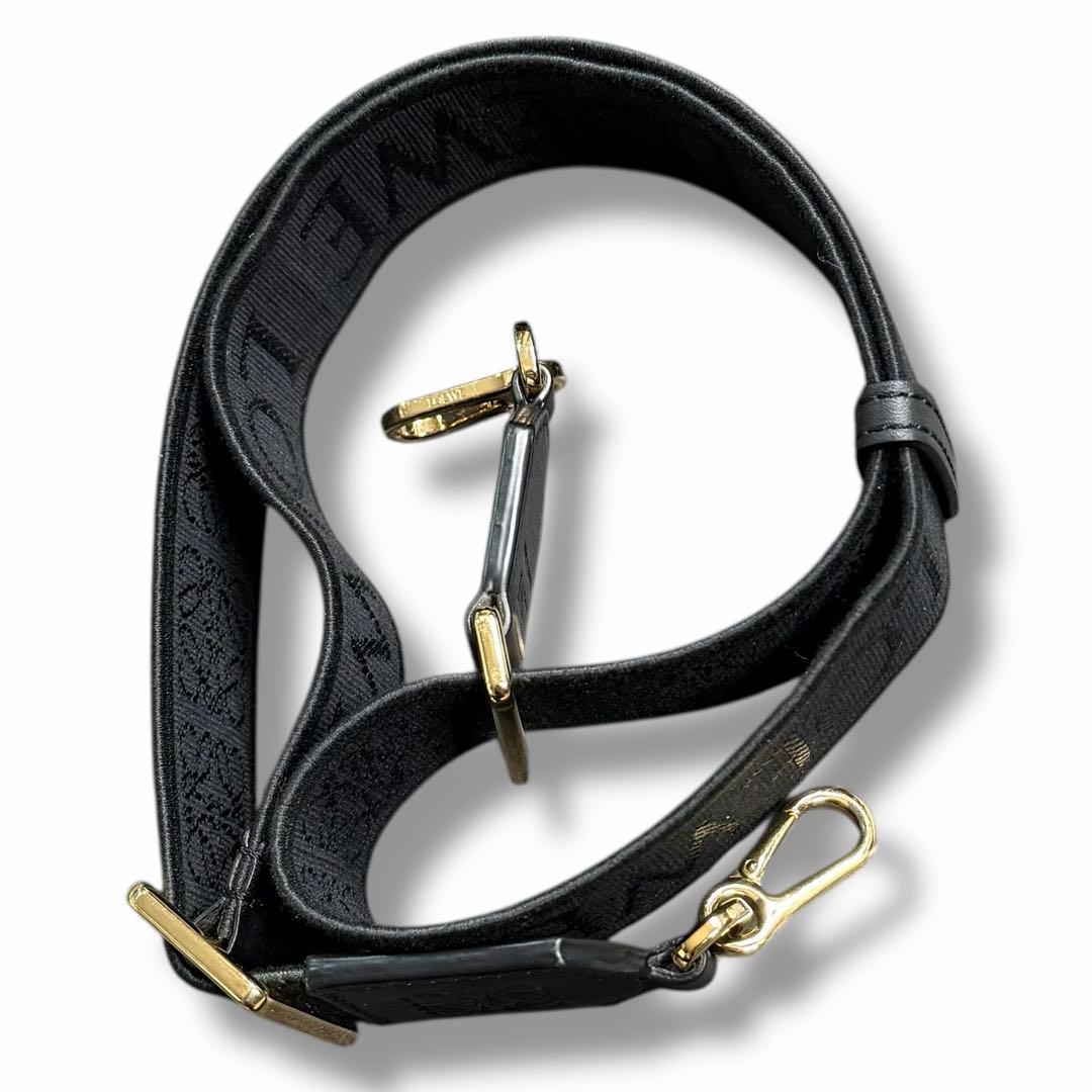 美品 LOEWE ロエベ アナグラム ロゴ ショルダーストラップ 現行 人気