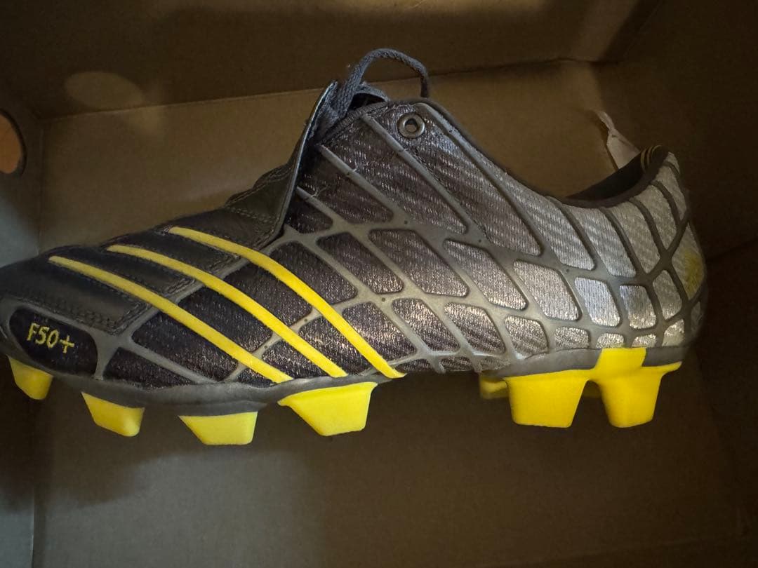 「最短即日発送」生産終了/現在入手困難adidas F50+ スパイク