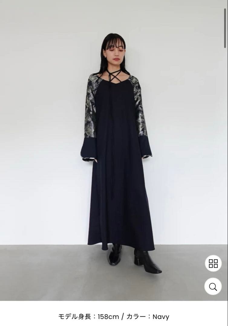 sahara ／Cross Neck Jacquard Dress