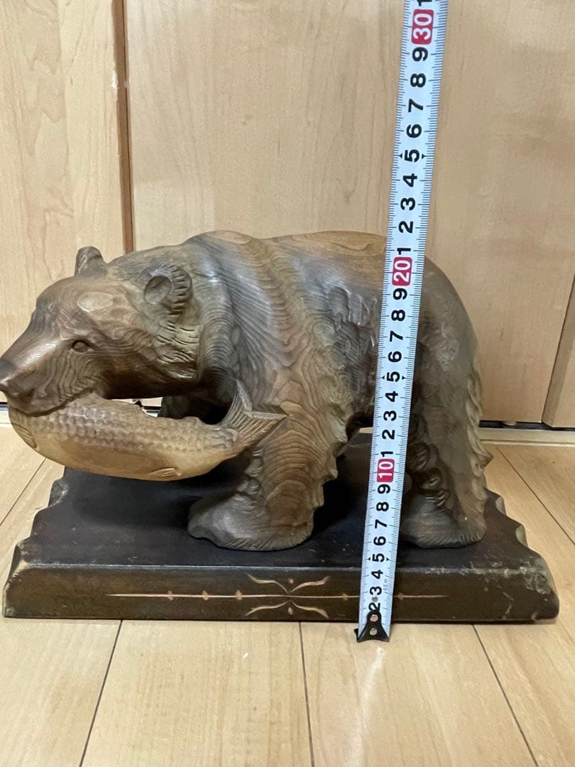 木彫り熊 鮭 熊 置物 彫刻 台座付 約30cm