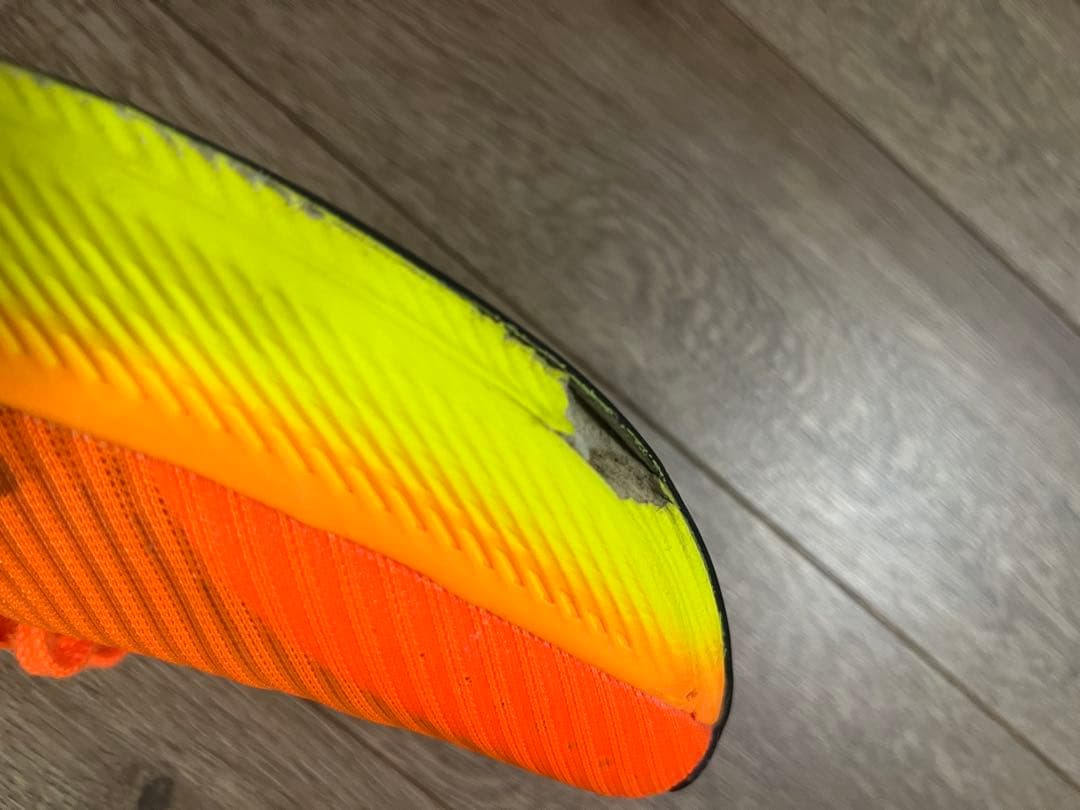 アシックス　メタスピードスカイ 27cm