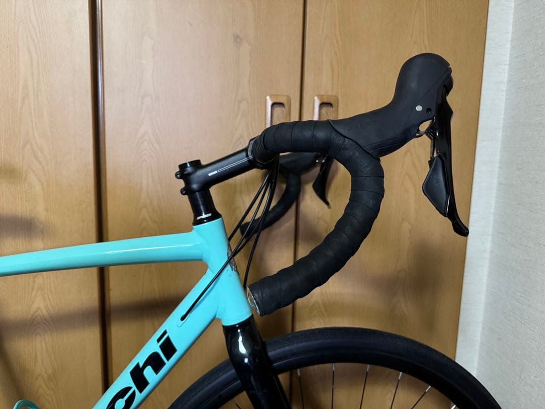 Bianchi VIA NIRONE 7 ALLROAD グラベルロード