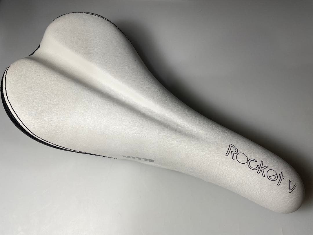 限定値下 貴重 ラストWTB ROCKET サドル ホワイト 未使用 保管品