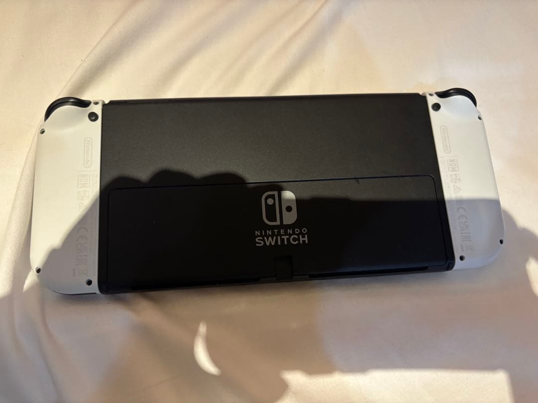 Nintendo Switch ホワイト 本体 ACアダプター付き　有機EL