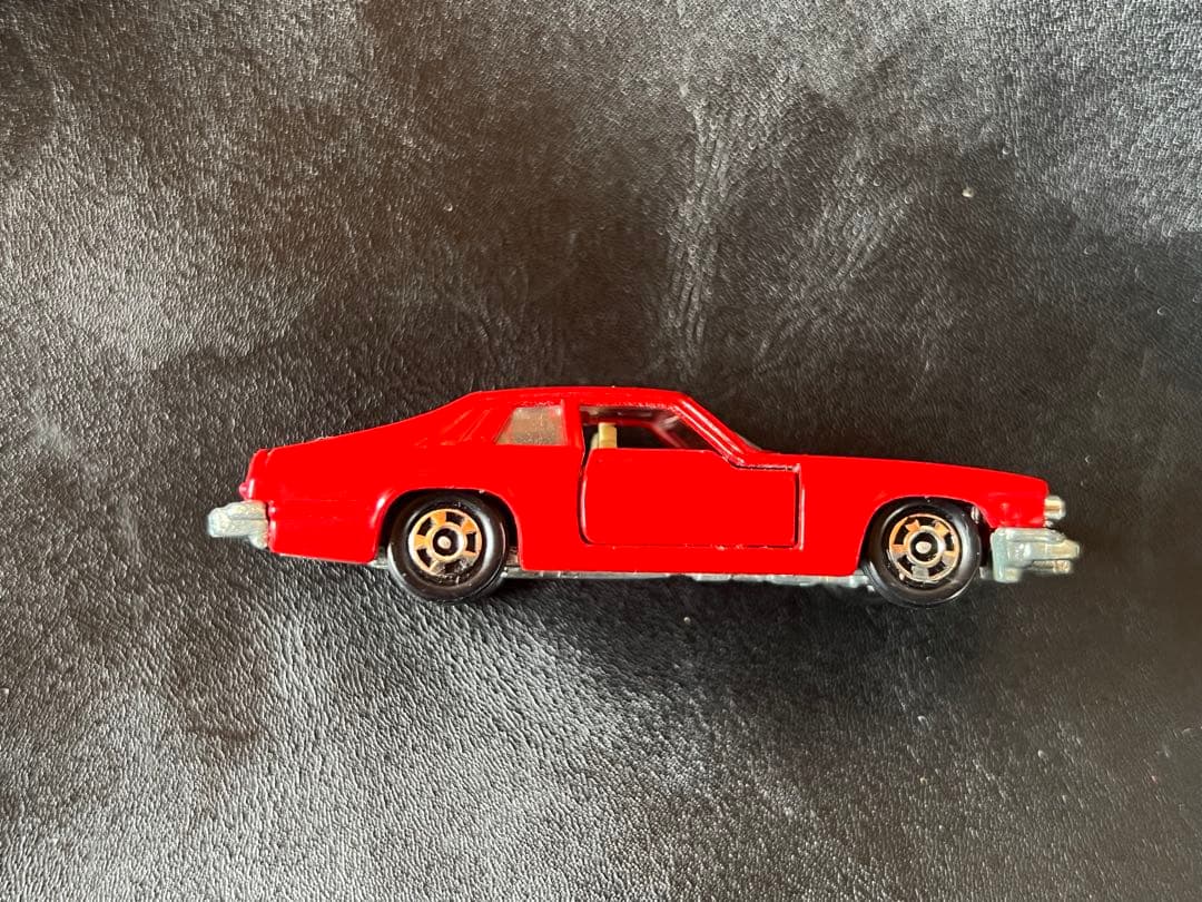 トミカ ジャガー XJ-S 赤 1/67 外国車シリーズ 青箱 日本製
