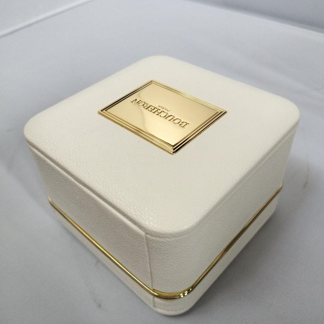 Boucheron ホワイトレザー アクセサリー　リングケース