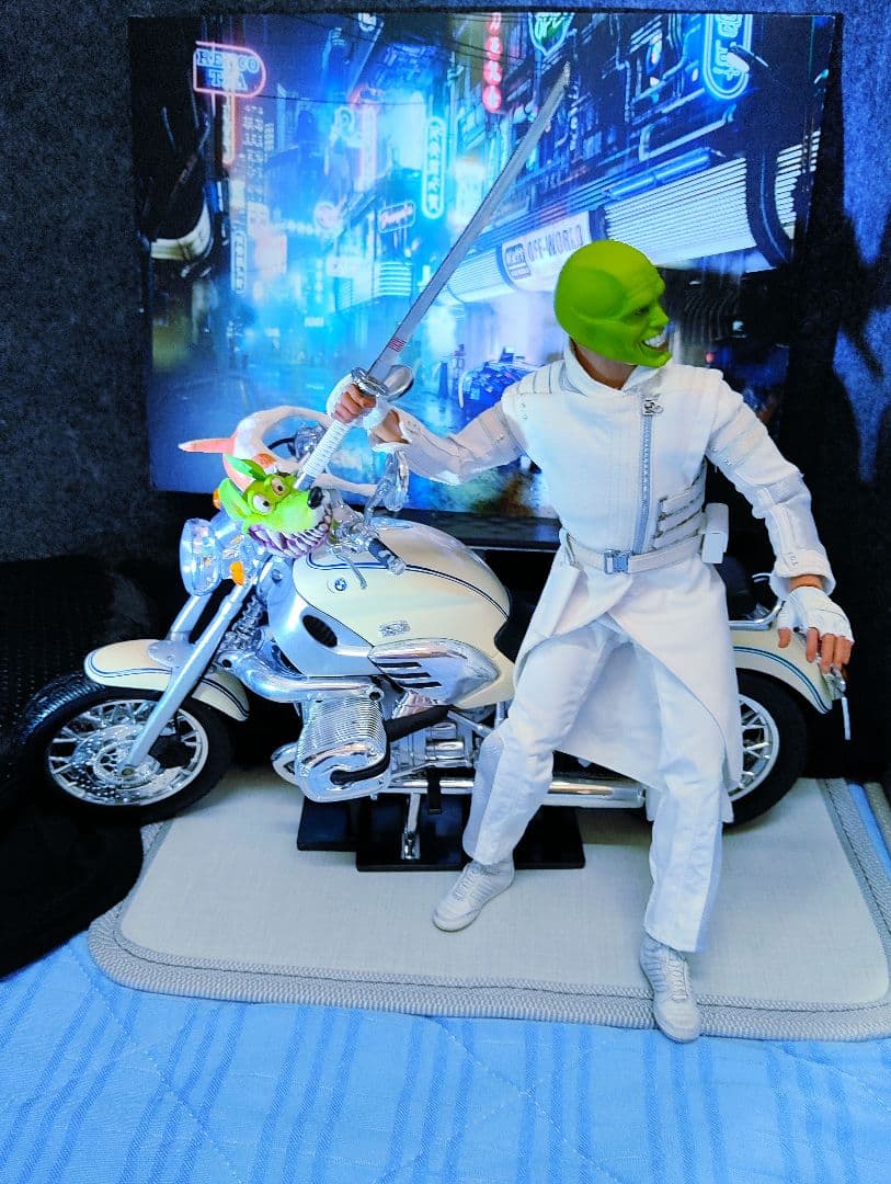 映画[MASK(変身スタンリー＆変身マイロ＋バイク)]1/6サイズ期間限定販売!