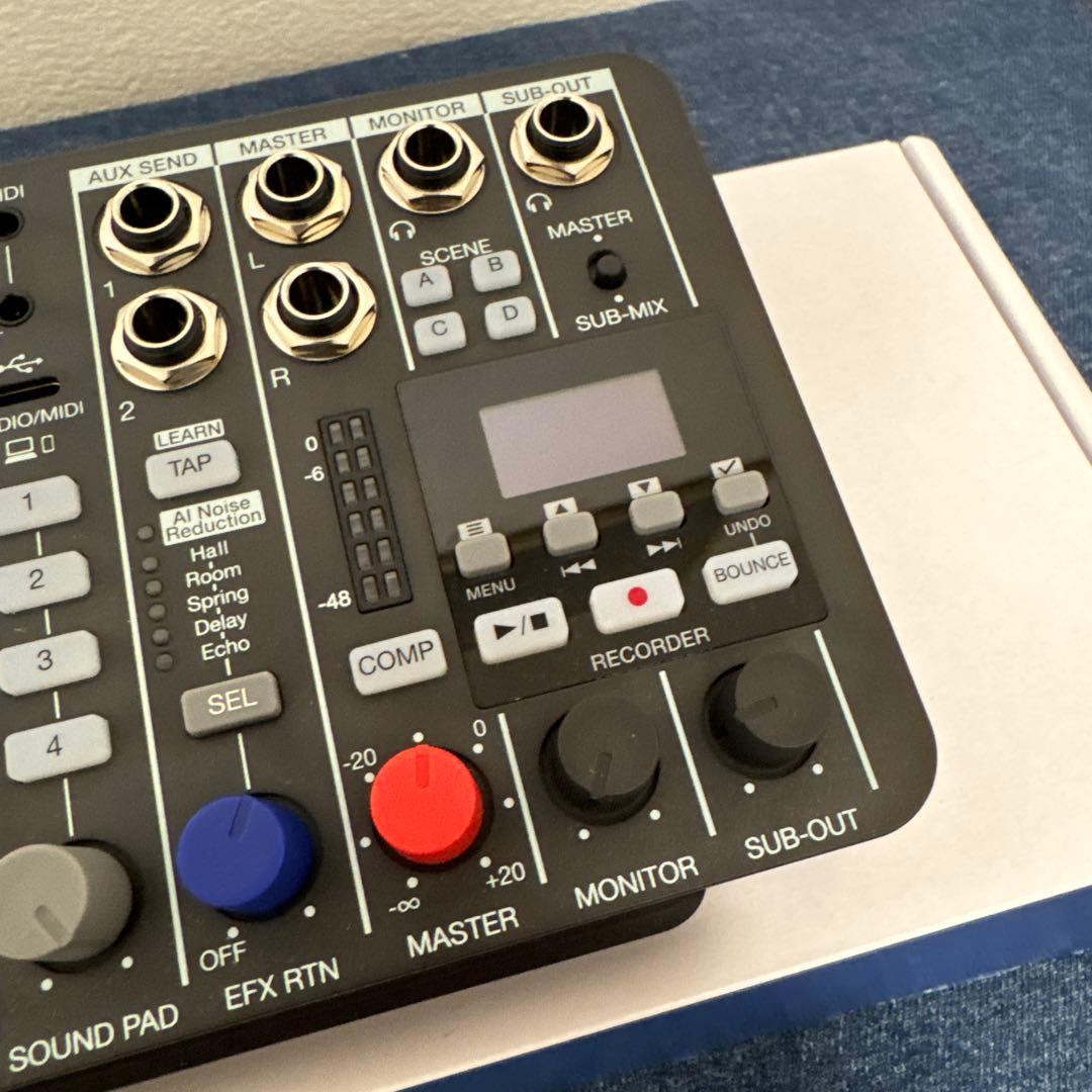 Zoom LiveTrak L6max デジタルミキサー